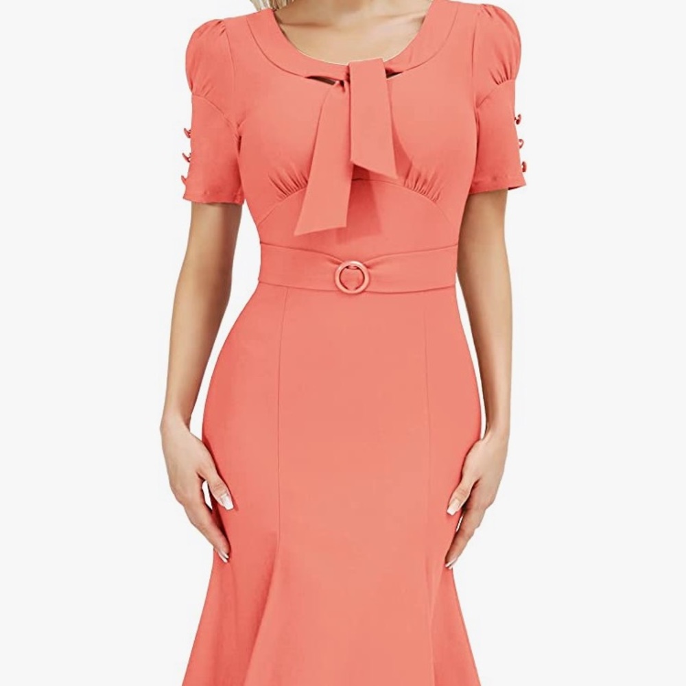 New. Peach dress. Vintage look.